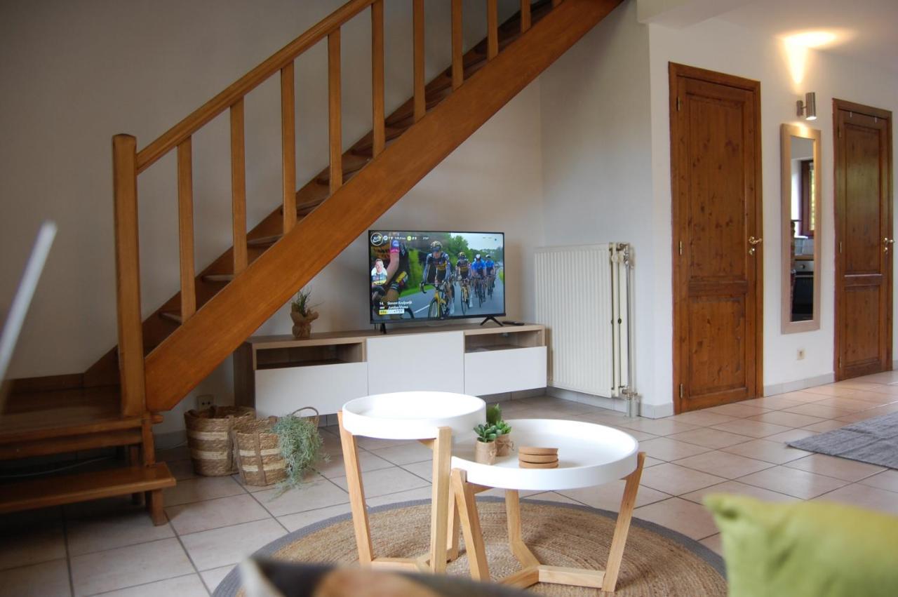 Appartement Fleurs Des Champs - Esc'Appart Rochefort Εξωτερικό φωτογραφία