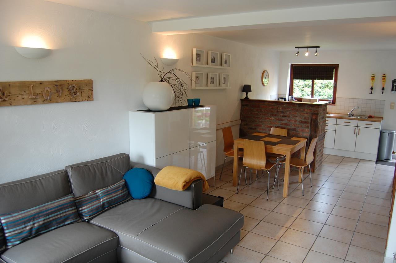 Appartement Fleurs Des Champs - Esc'Appart Rochefort Εξωτερικό φωτογραφία
